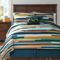 Seventy Comforter Set-Jennifer Furniture